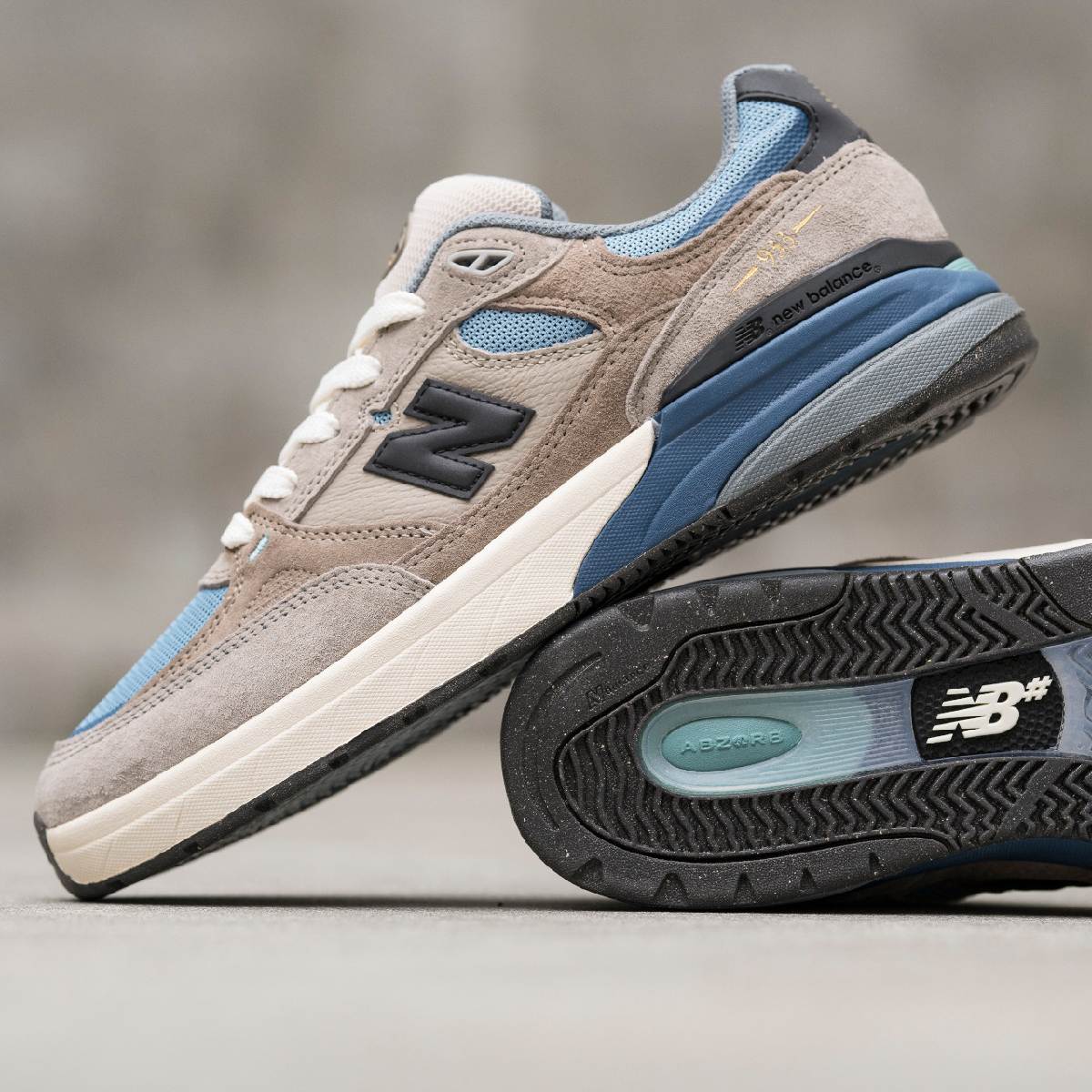 + Andrew Reynolds Numeric 933 'Mushroom Still Water'