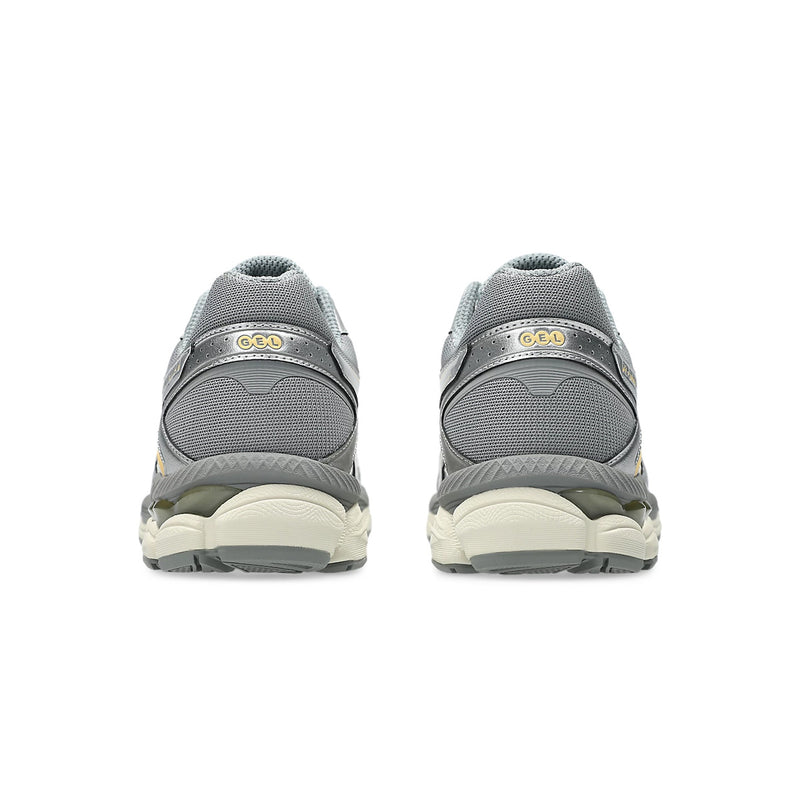 GEL-Cumulus 16 'Cream Clay Grey'