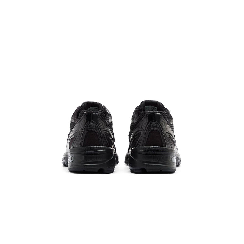 740 'Black Cement'