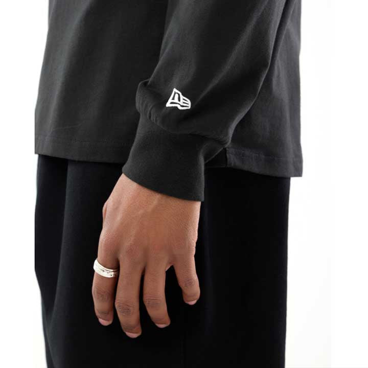 + Atlassian William Vegas Race Long Sleeve Tee 'Black