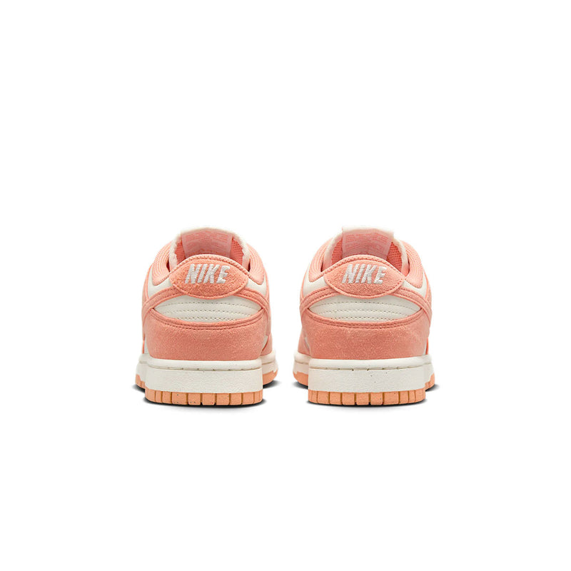 Wmns Dunk Low 'Apricot Agate'