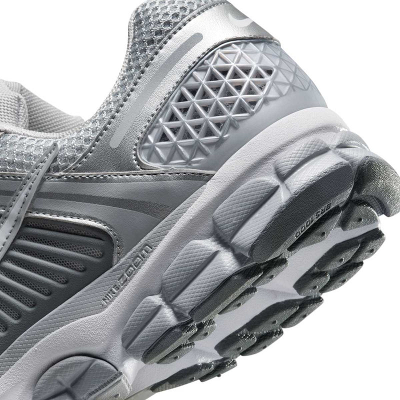 Zoom Vomero 5 'Cool Grey'