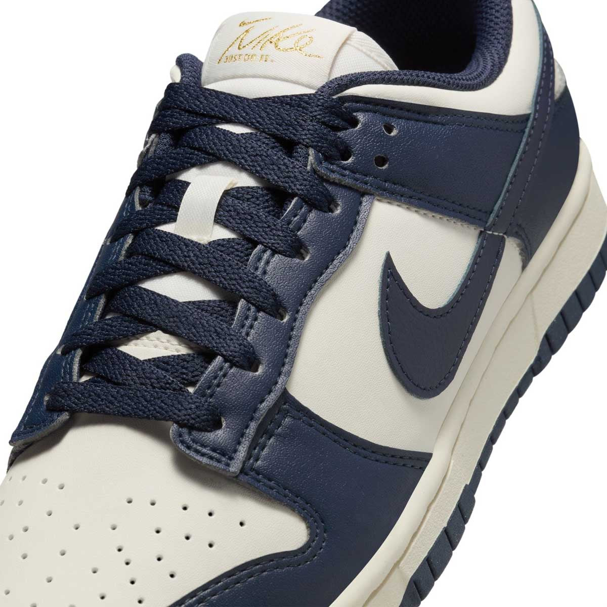 Wmns Dunk Low Next Nature 'Olympics'