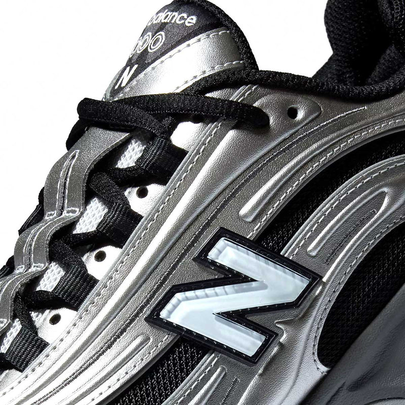 1000 'Silver Metallic Green'