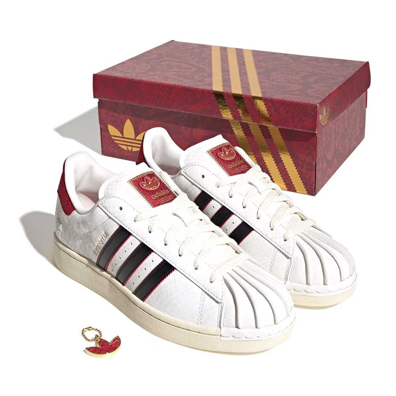 Superstar 'Year of the Snake'