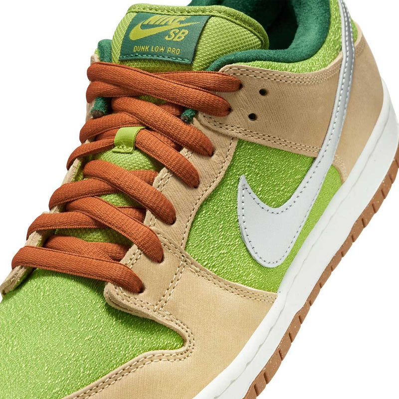 SB Dunk Low Pro 'Escargot'