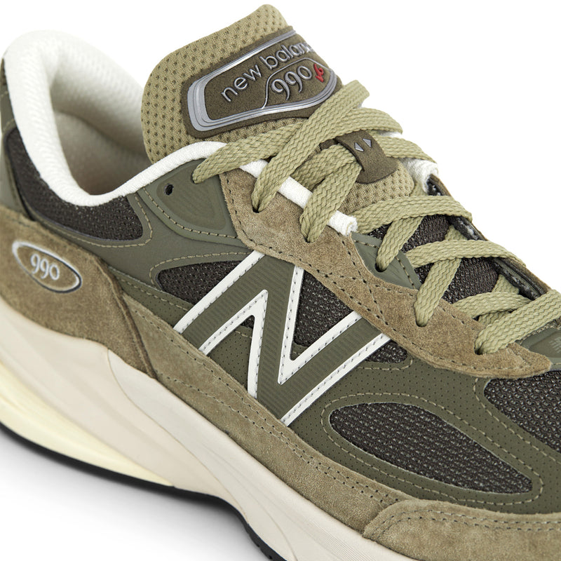 in USA 990v6 'True Camo'