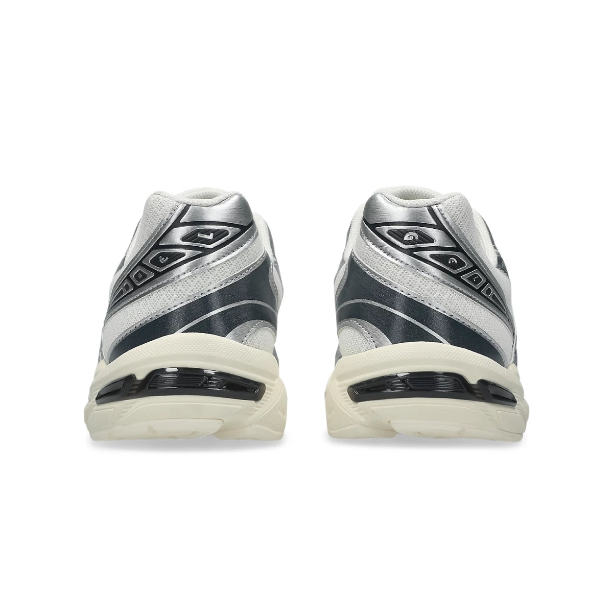 GEL-1130 'Cream Carrier Grey'
