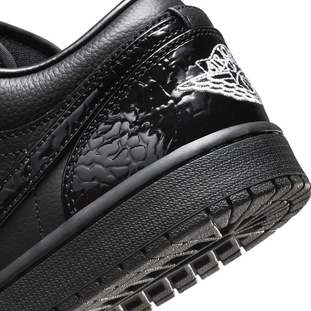 Wmns Air Jordan 1 Low 'Black Croc'