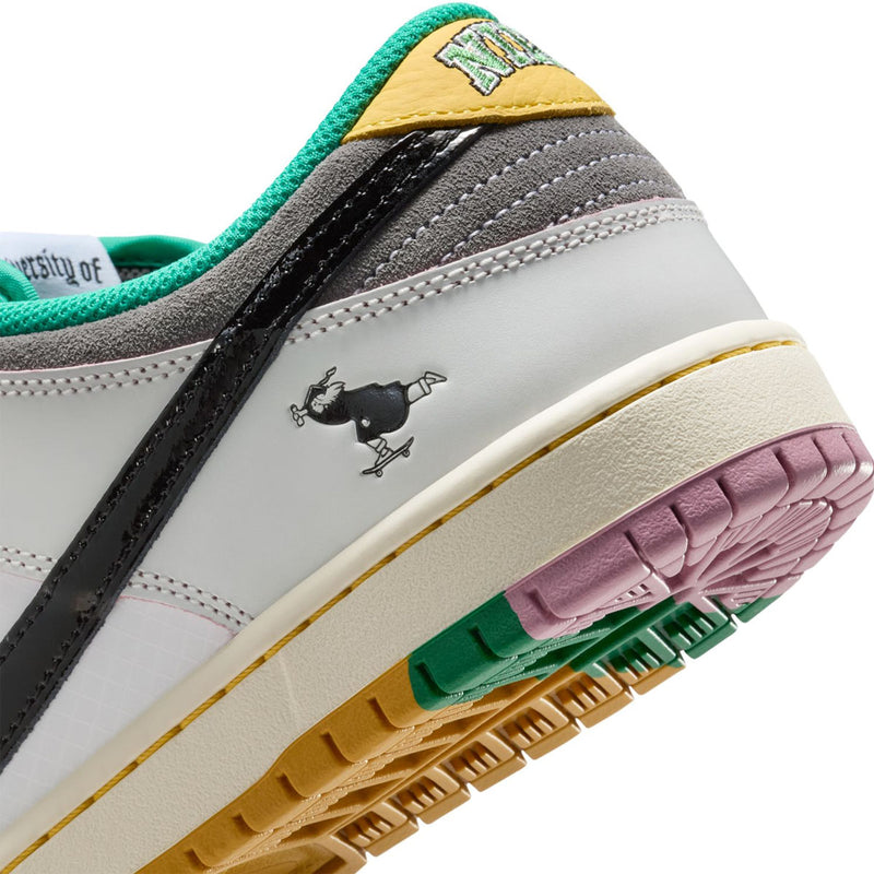 + CSEF SB Dunk Low Pro QS 'White Black'