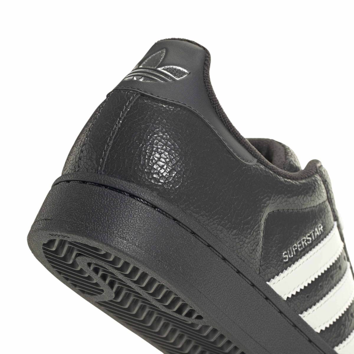 Wmns Superstar II 'Carbon Off White'