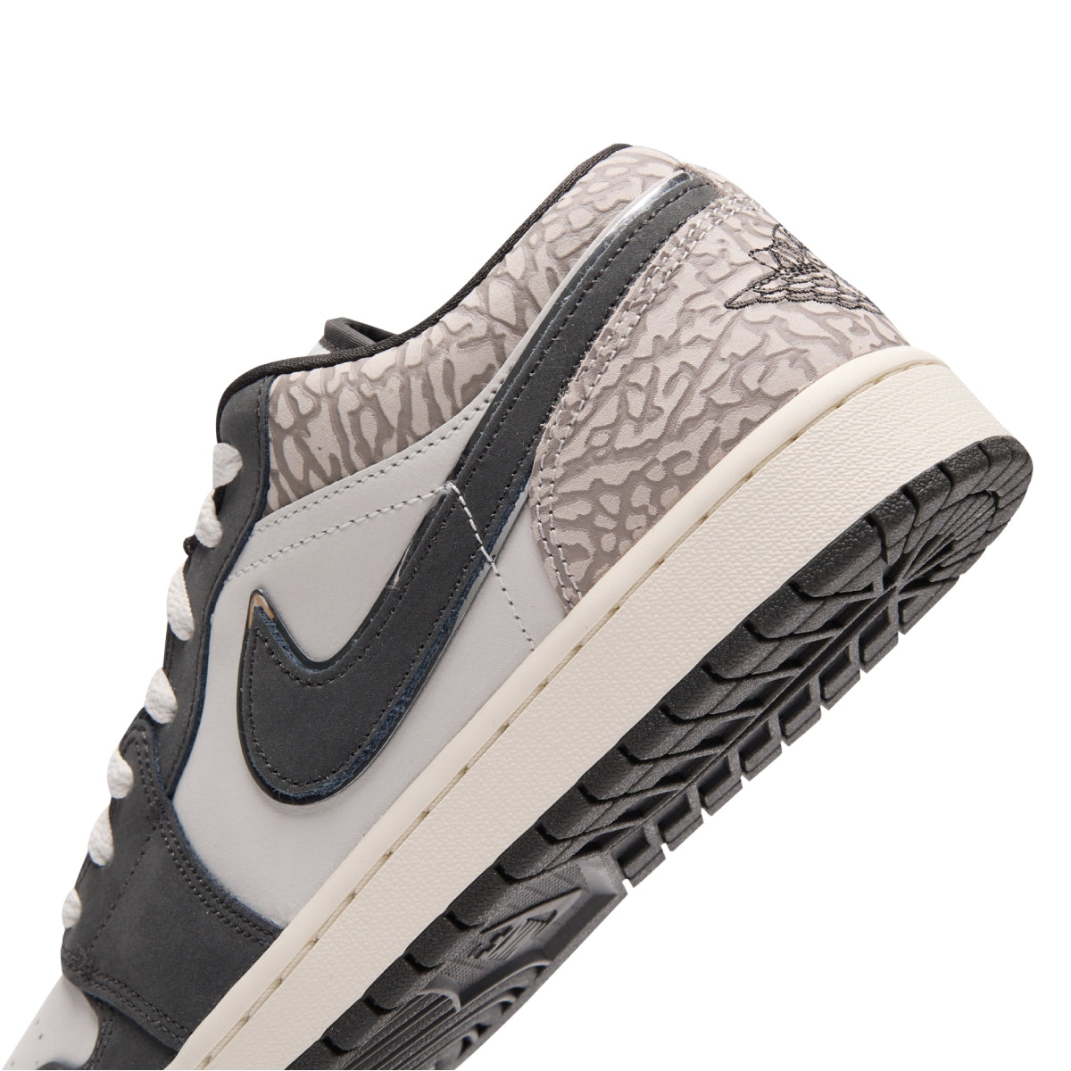 Air Jordan 1 Low SE V2 'Elephent Print'