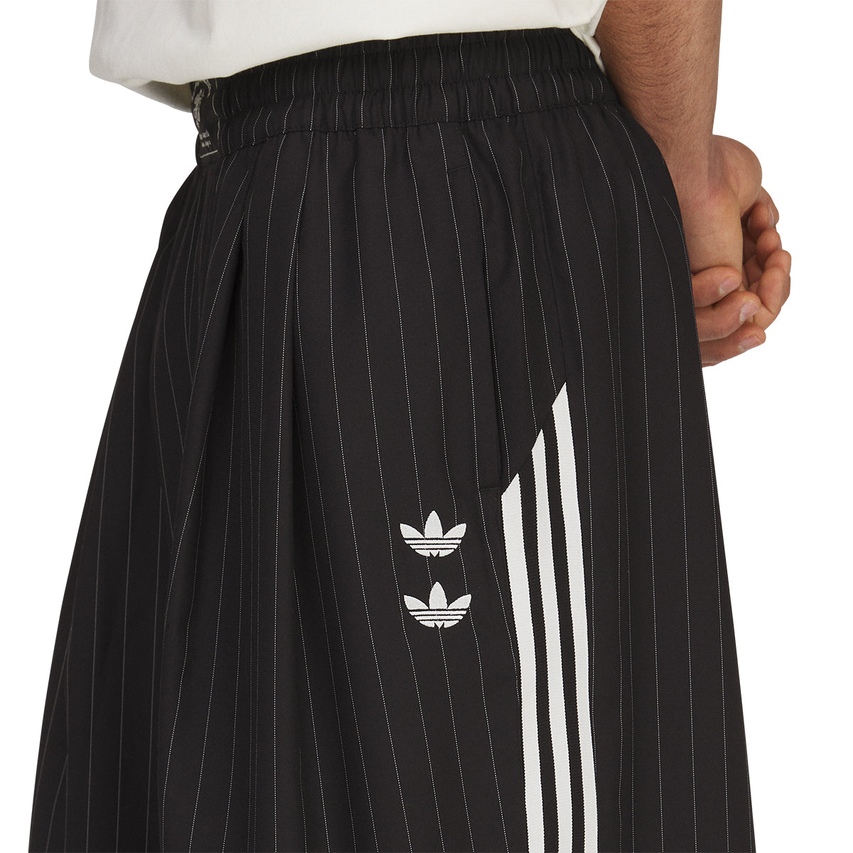 + Willy Chavarria Pinstripe Shorts 'Black White'
