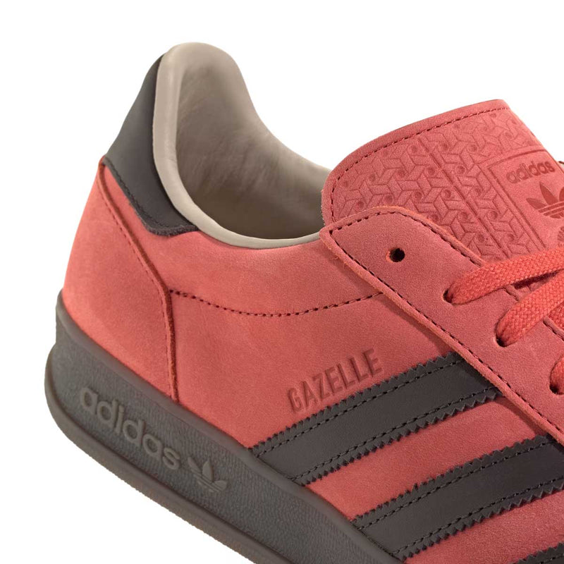 Gazelle Indoor Pro 'Crew Red Supplier Colour'