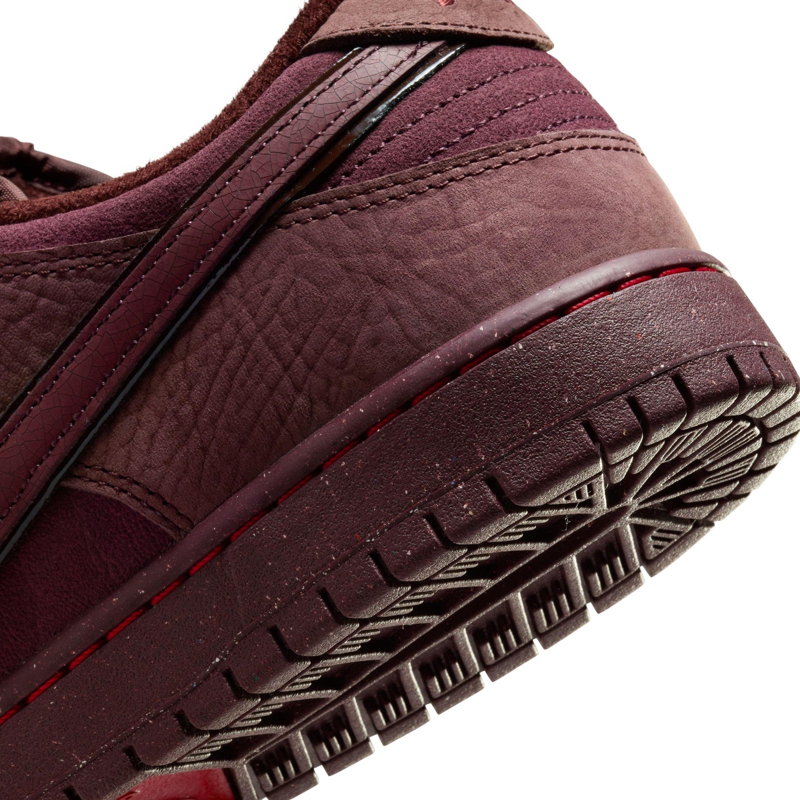 Nike SB Dunk Low Premium 'City of Love' – Limited Edt