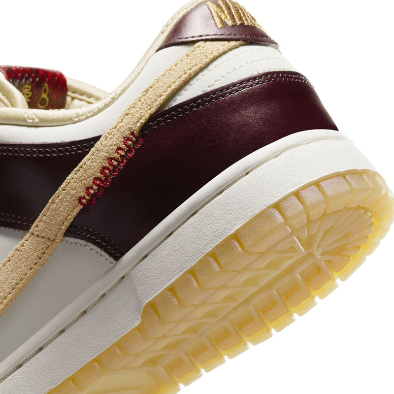 Wmns Dunk Low LX 'Year Of The Snake'