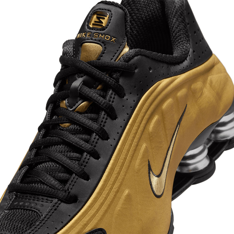 Wmns Shox R4 'Black Metallic Gold'