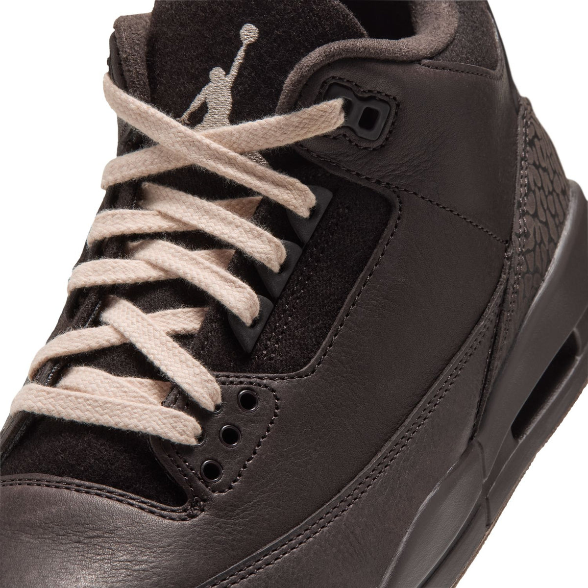 Wmns Air Jordan 3 Retro 'Fireside'