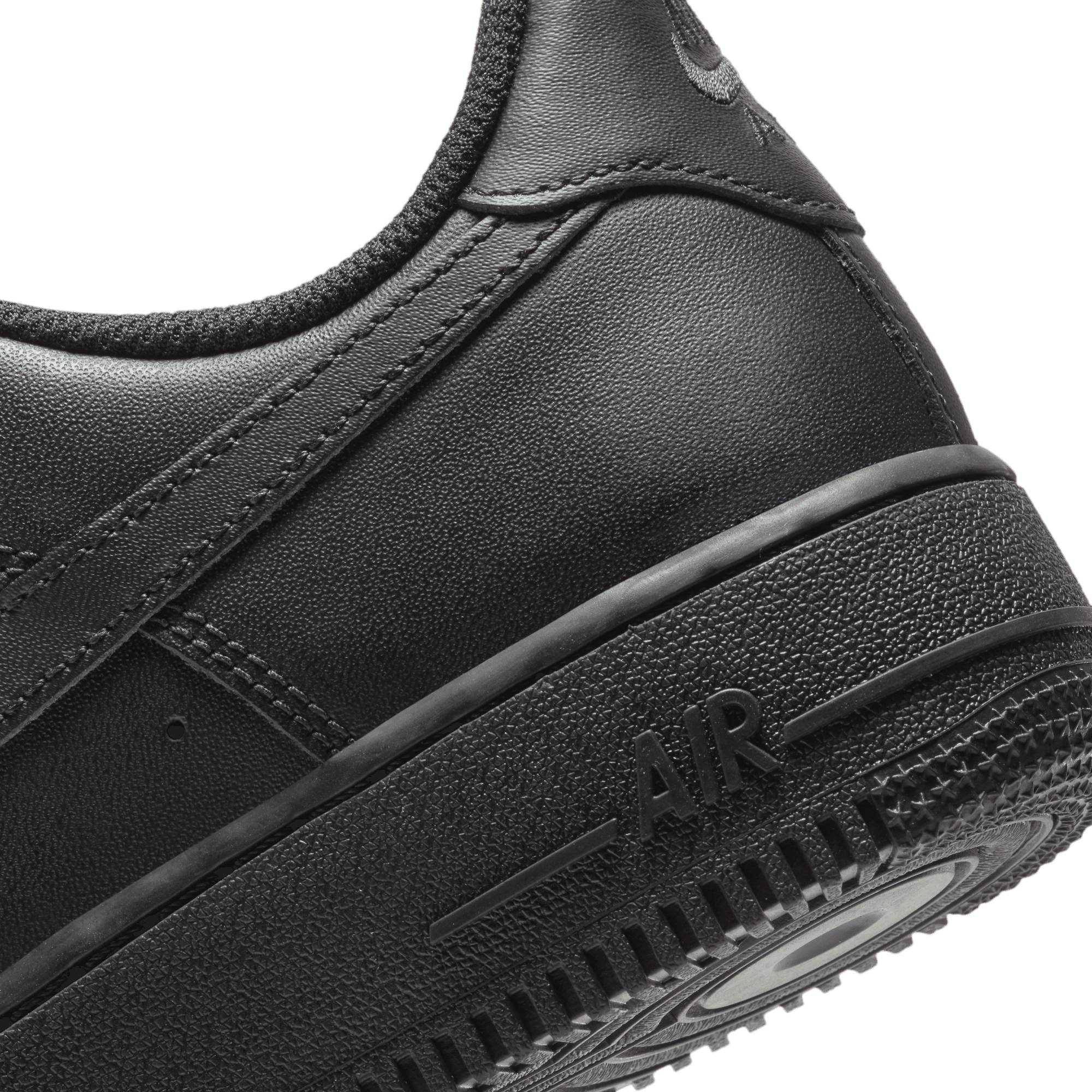Wmns Air Force 1 '07 'Triple Black'