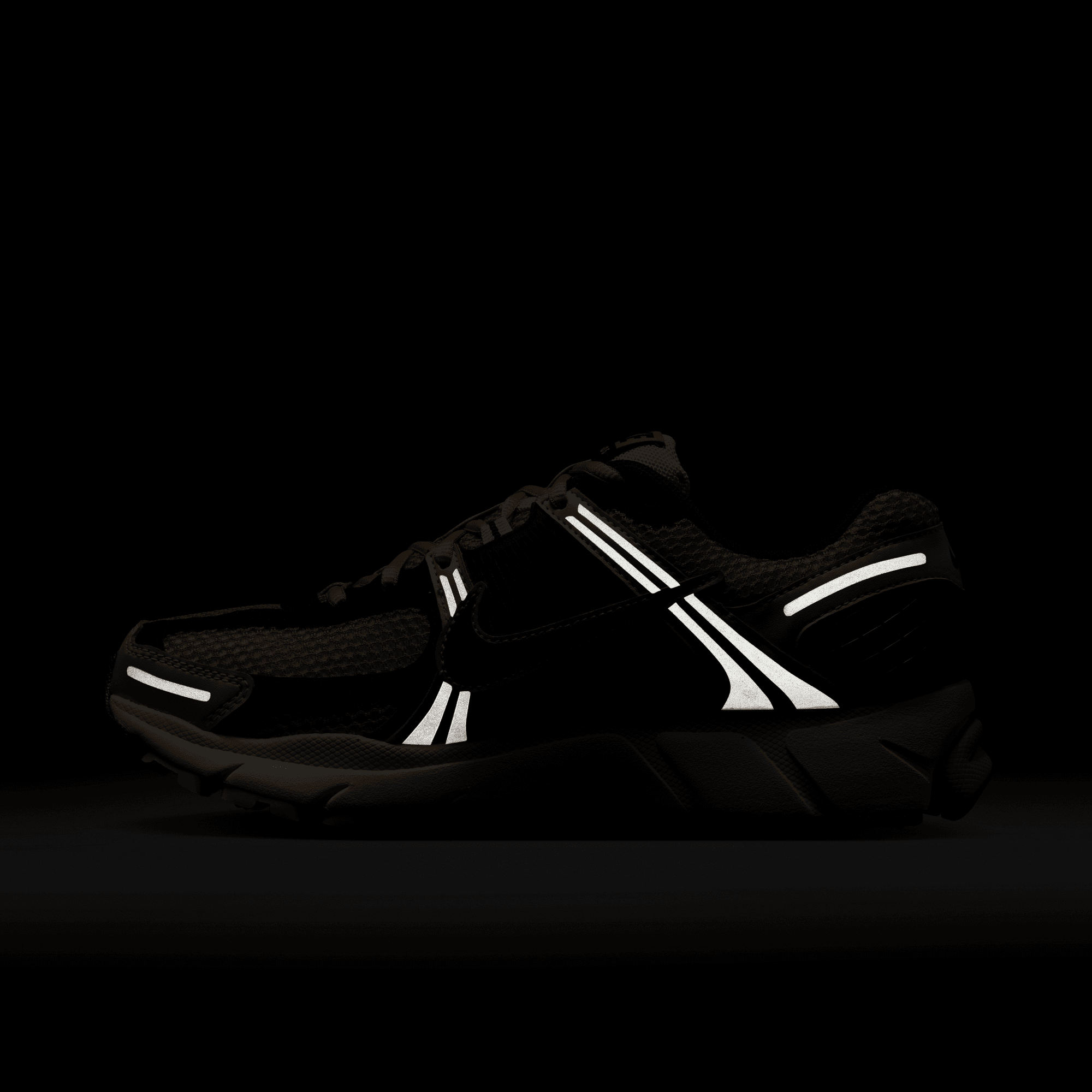 Wmns Zoom Vomero 5 'Sand Drift Black'