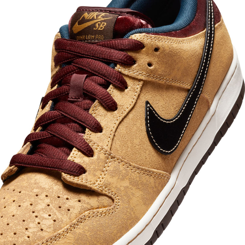 SB Dunk Low Pro 'City of Cinema'