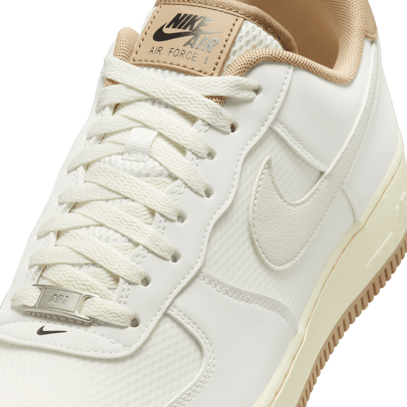 Air Force 1 ‘07 LV8 'Summit White Khaki'