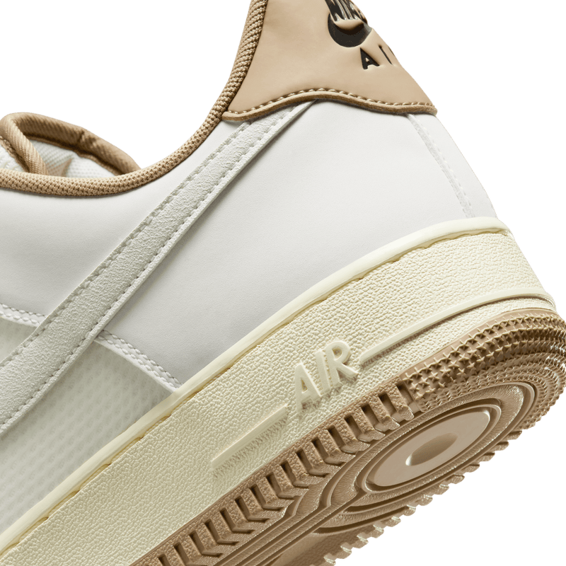 Air Force 1 ‘07 LV8 'Summit White Khaki'