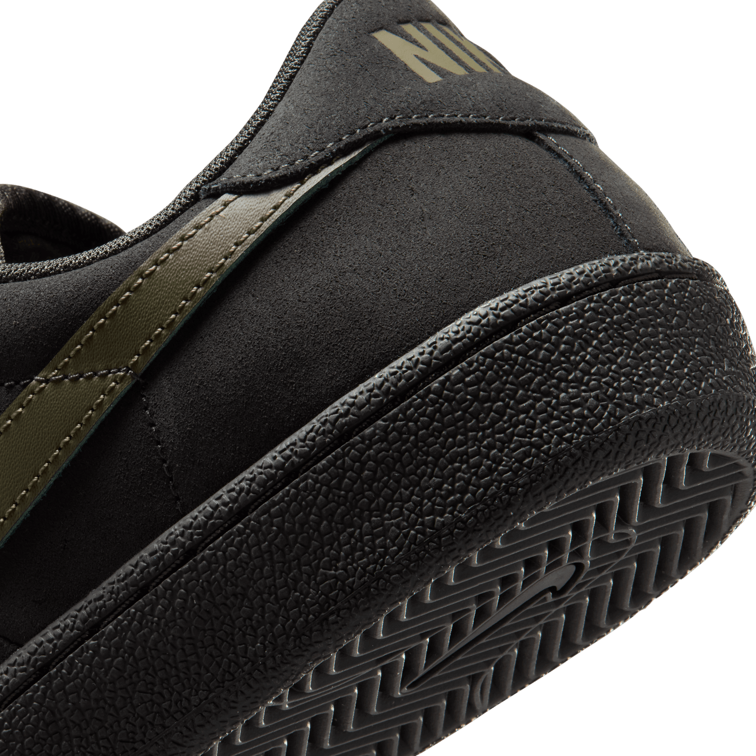 Zoom Tennis Classic 'Deep Pewter Olive'