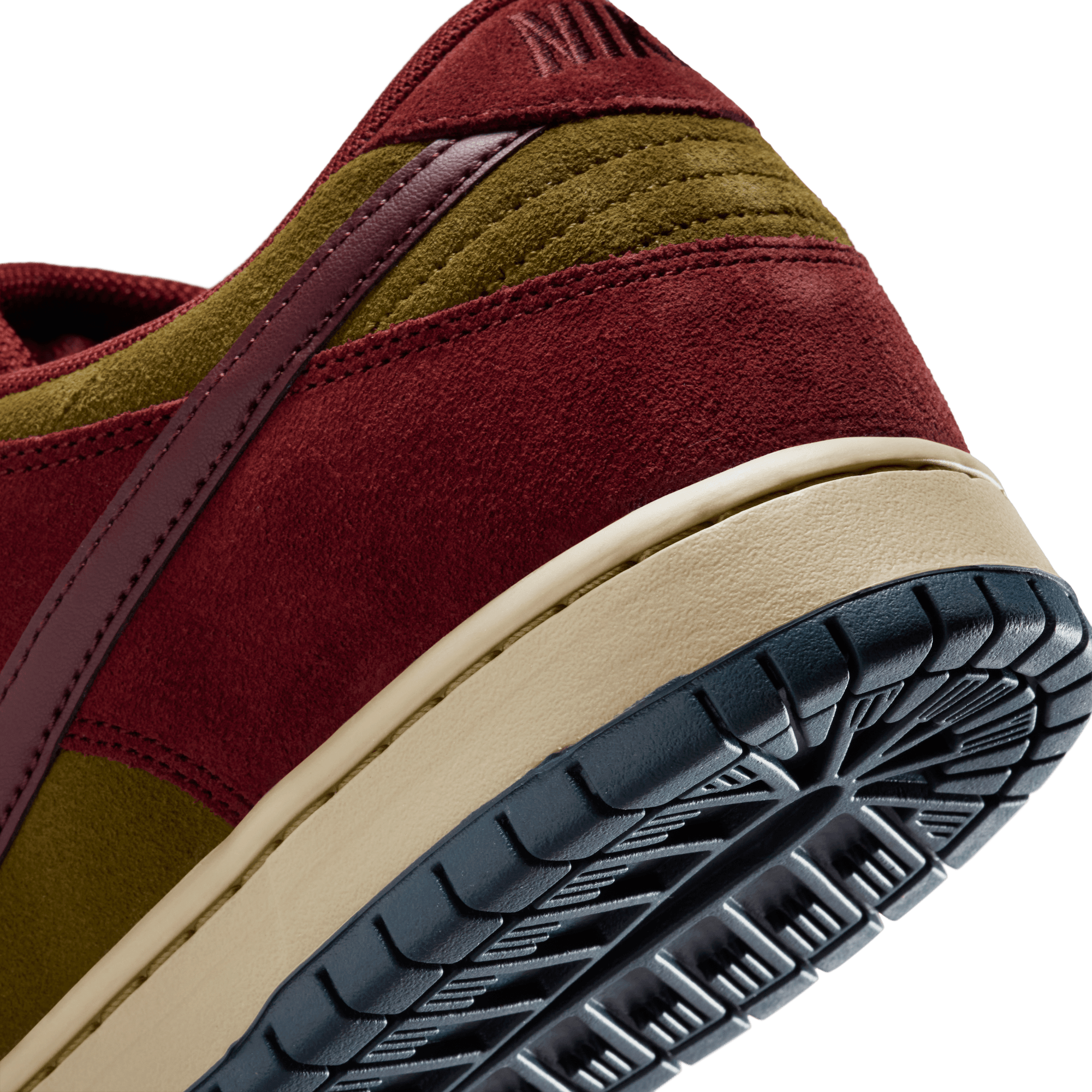 SB Dunk Low Pro 'Dark Team Red Olive Flak'