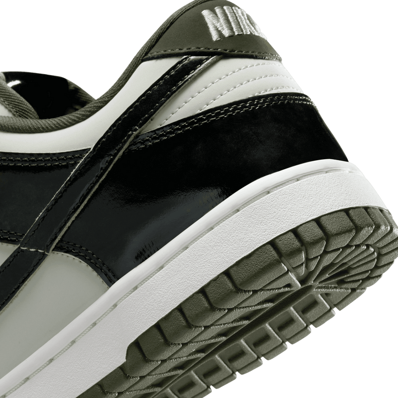 Wmns Dunk Low 'Panda Olive'