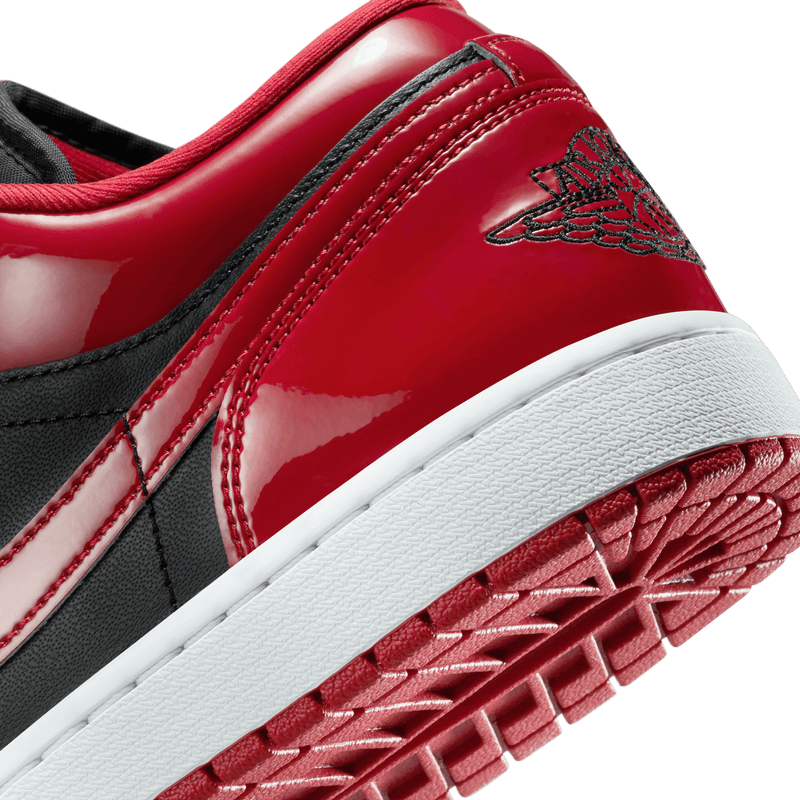 Air Jordan 1 Low SE 'Varsity Red'