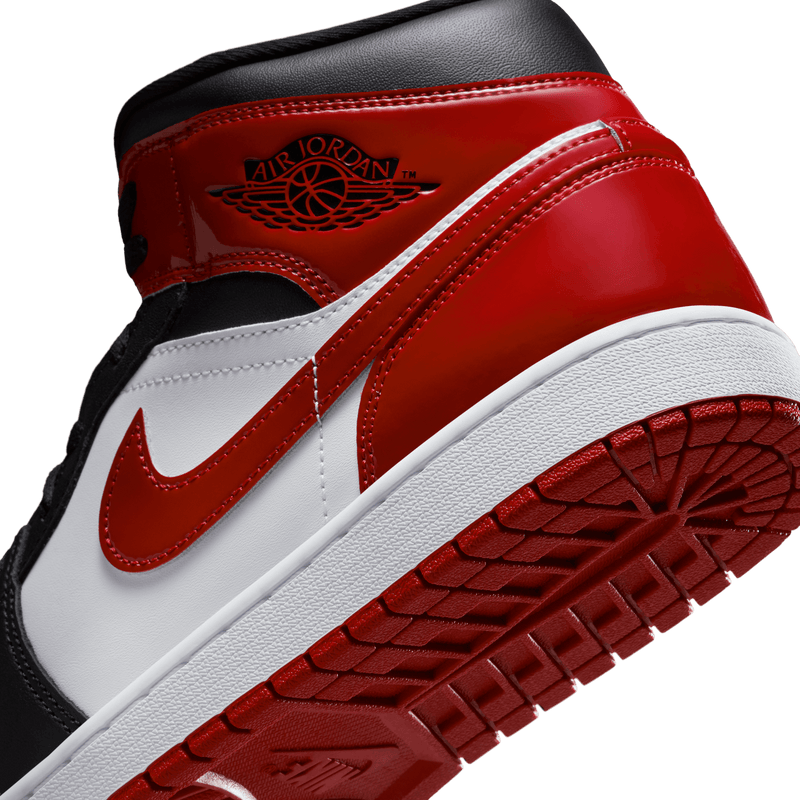 Air Jordan 1 Mid SE 'Varsity Red'