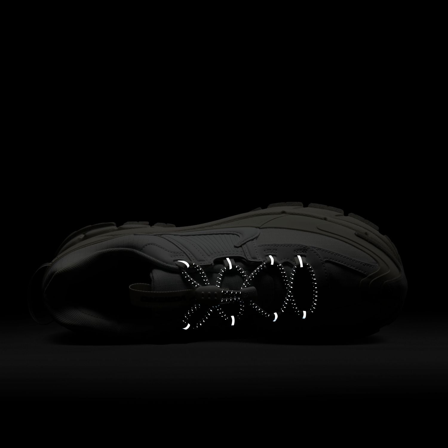 Zoom Vomero Roam 'Summit White'