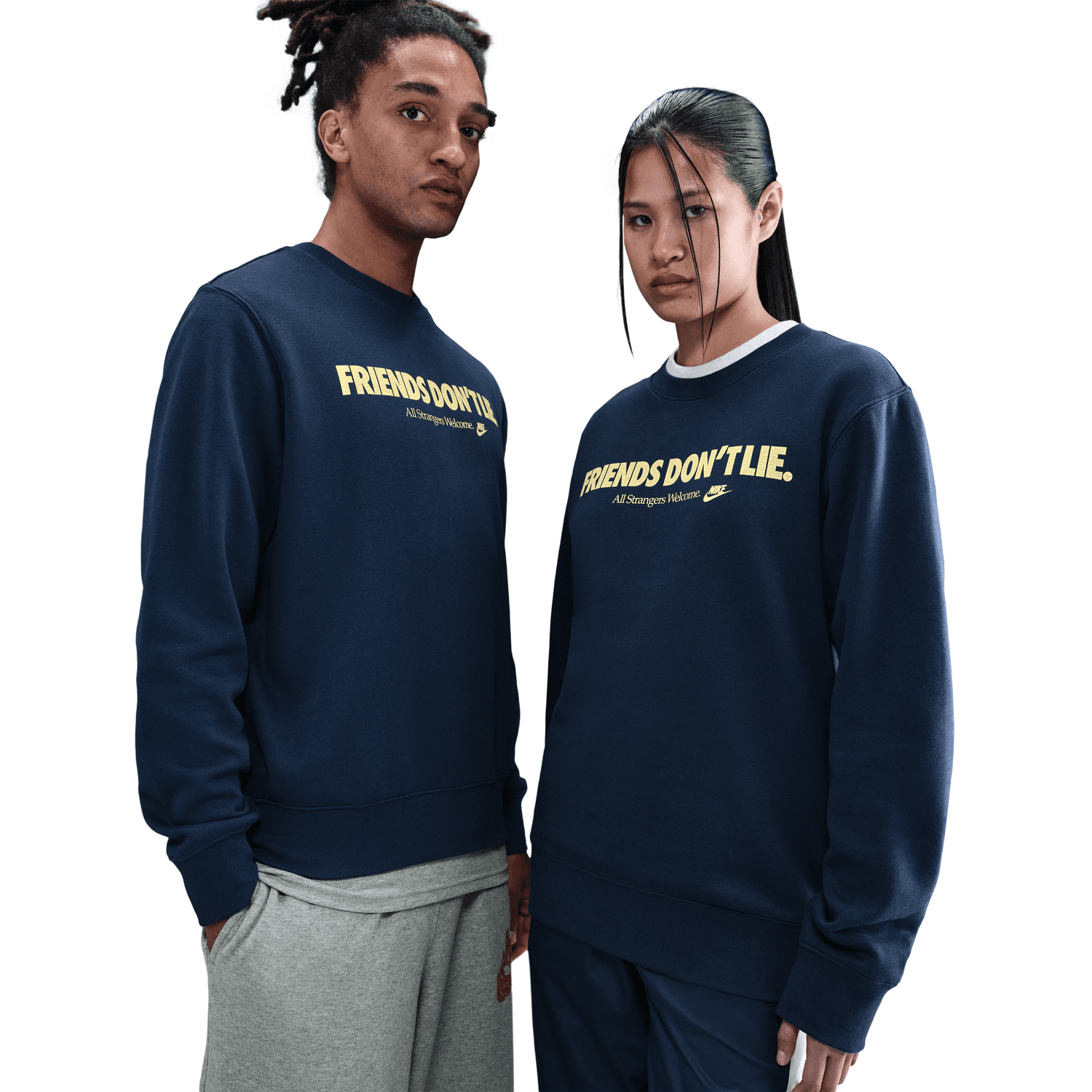 + Stranger Things Fleece Crew 'Midnight Navy'