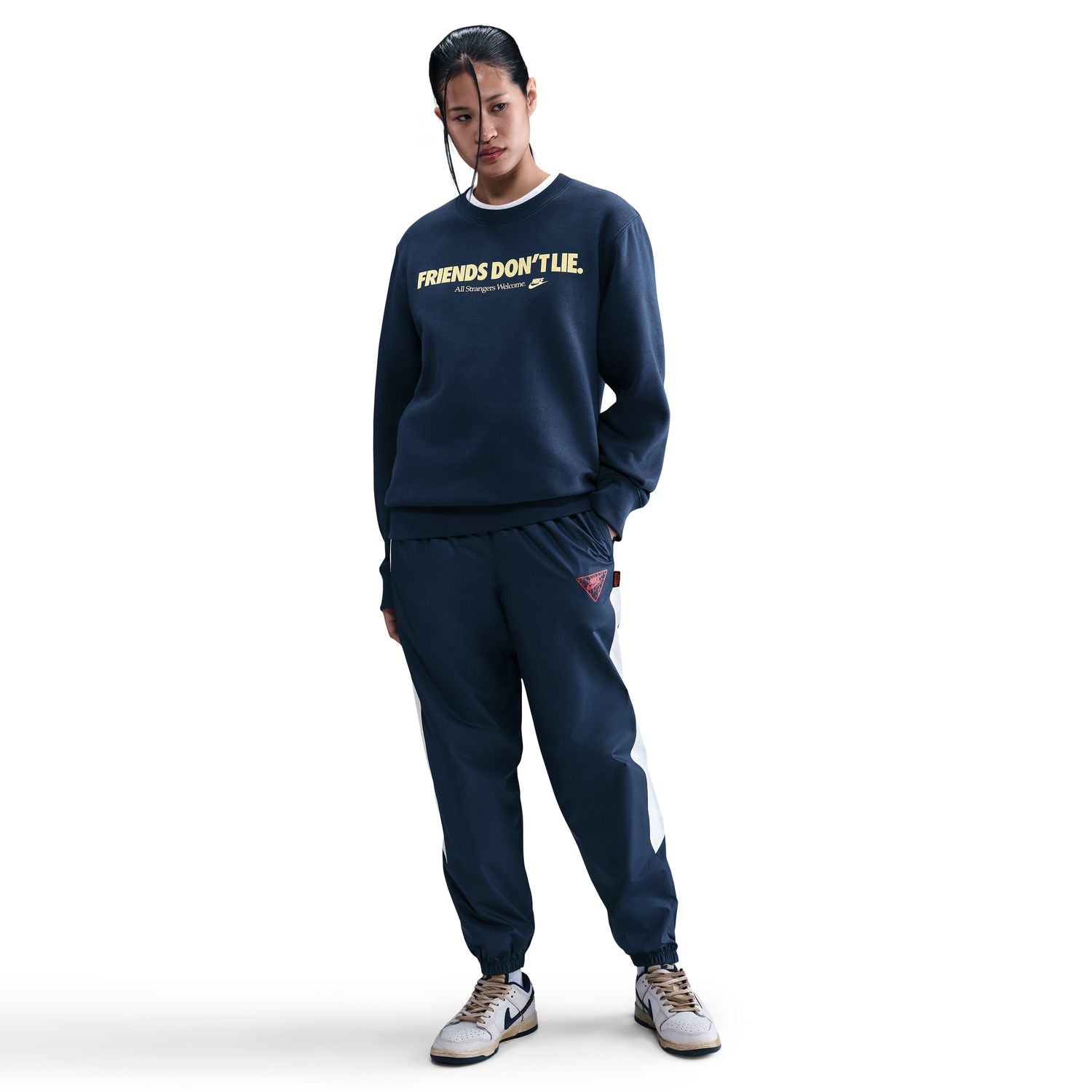 + Stranger Things Friends Don’t Lie Club Crew 'Navy'