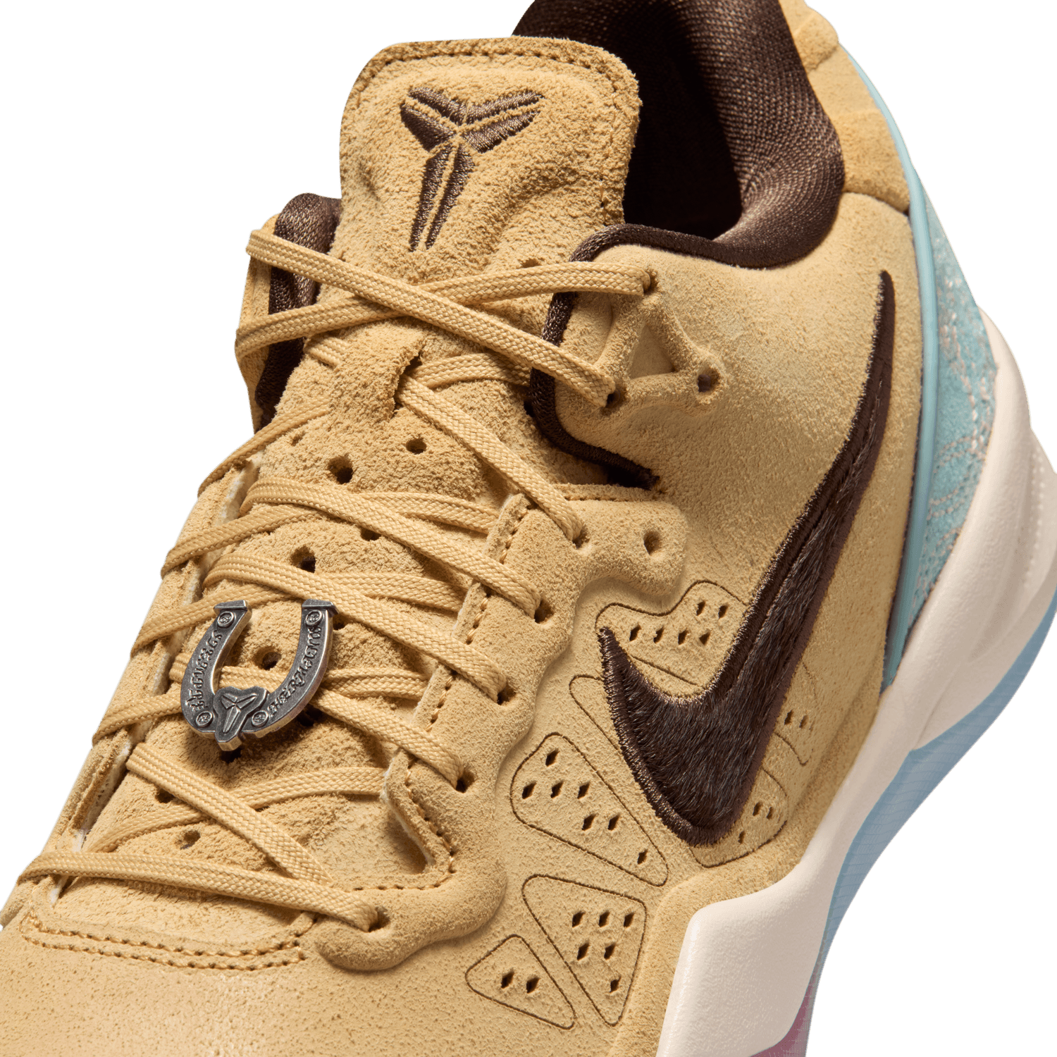 Kobe VIII Ext Protro 'Siempre Mio'