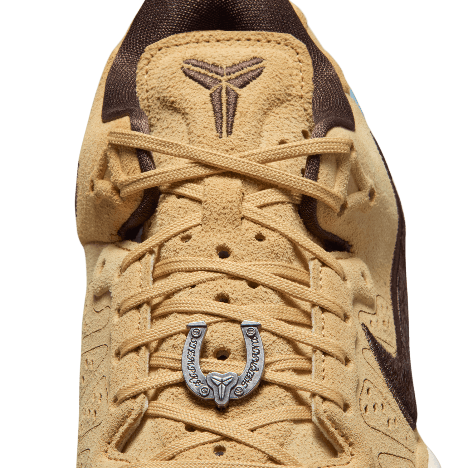 Kobe VIII Ext Protro 'Siempre Mio'
