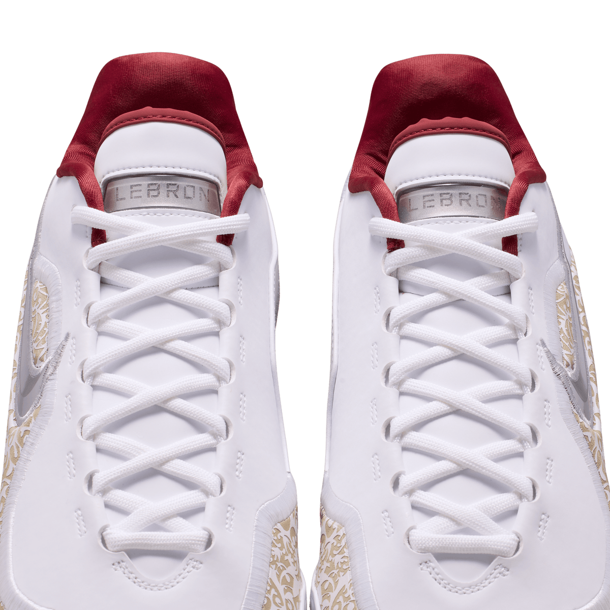 Lebron XXIII PER EP 'White Team Red'