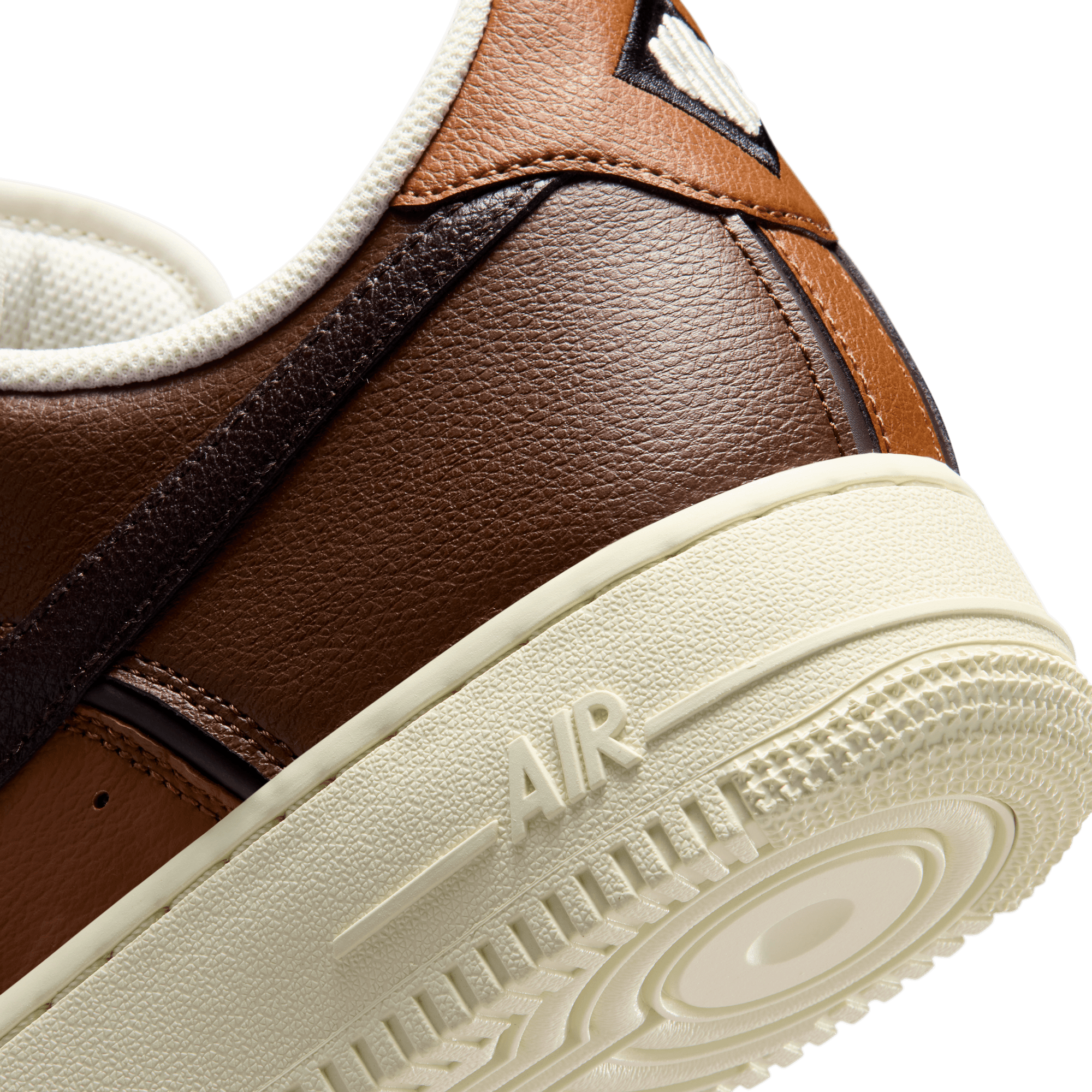 Air Force 1 '07 LV8 Sport 'Cacao Wow'