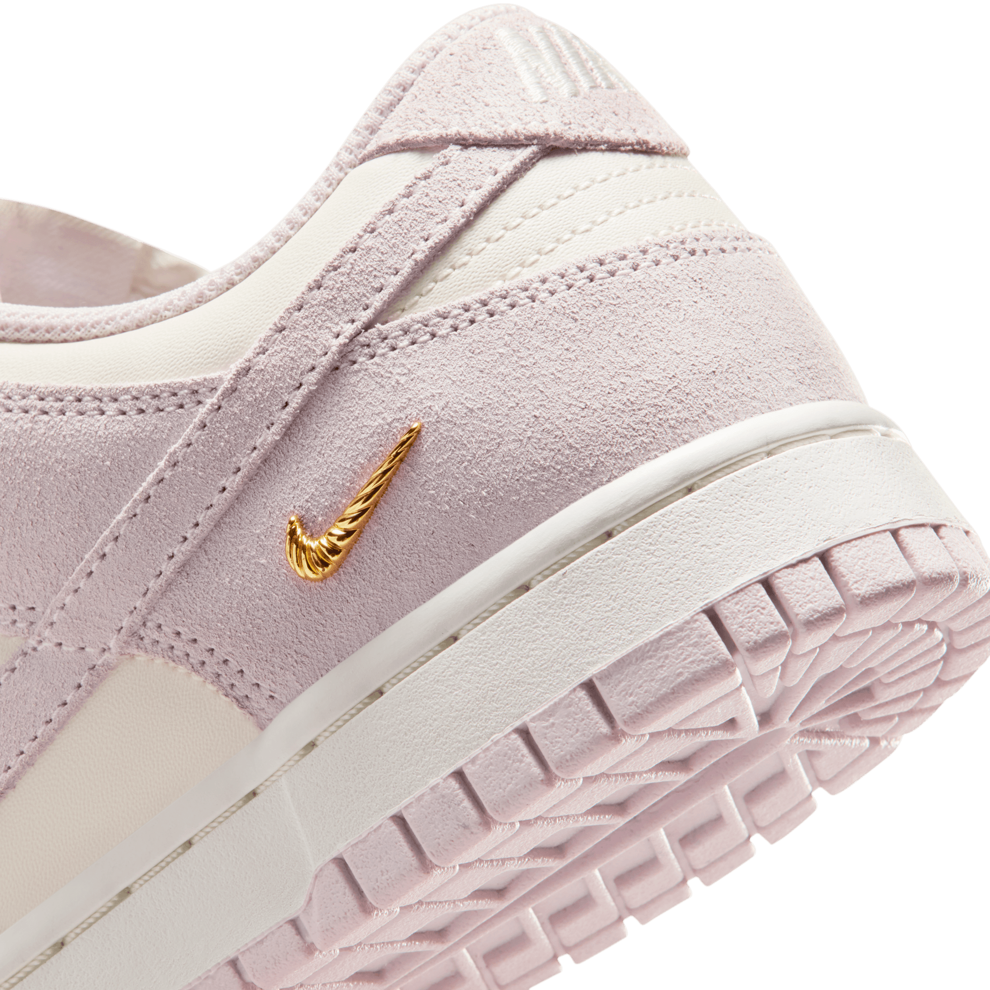 Wmns Dunk Low 'Pearl Pink'