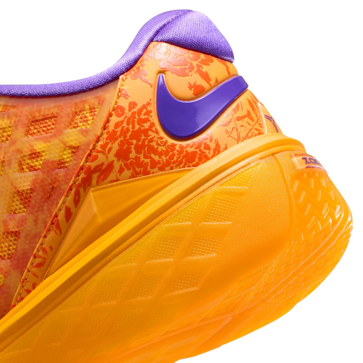 Kobe III Low Protro 'Mamba Eterno'