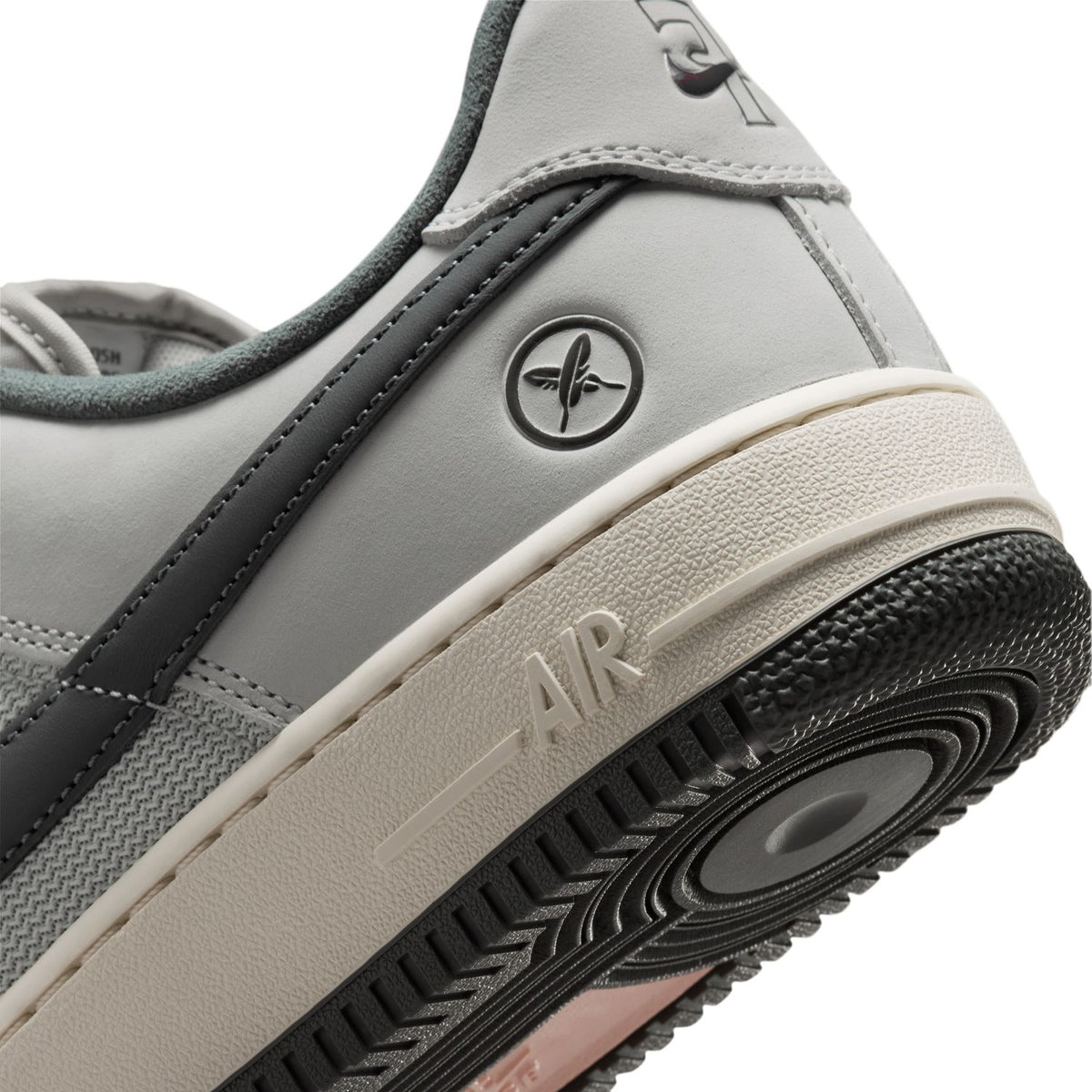 + Yuto Horigome Air Force 1  'Light Bone'