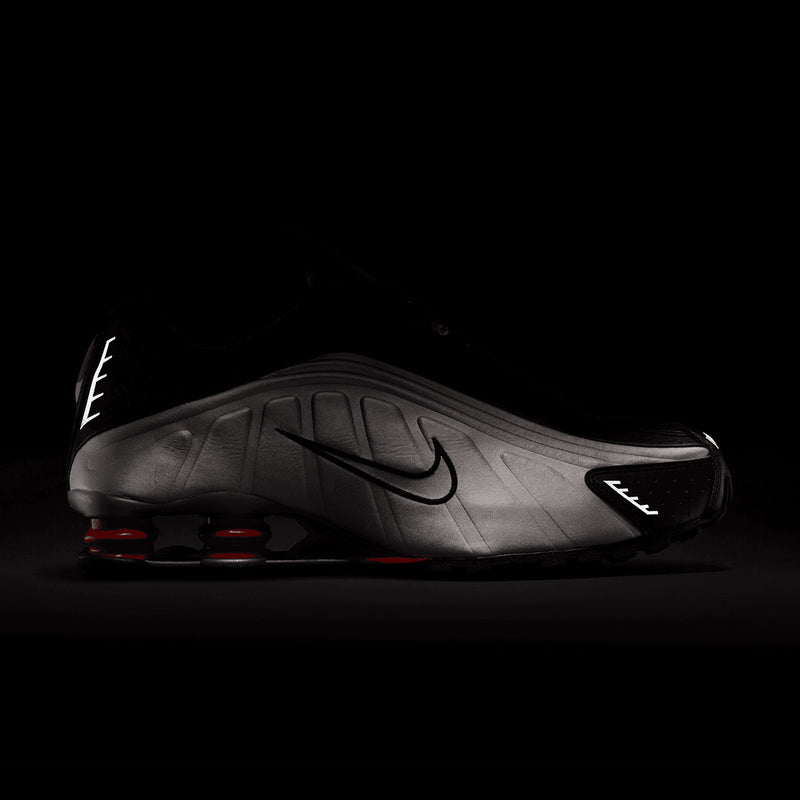 Shox R4 'Black Metallic Silver'