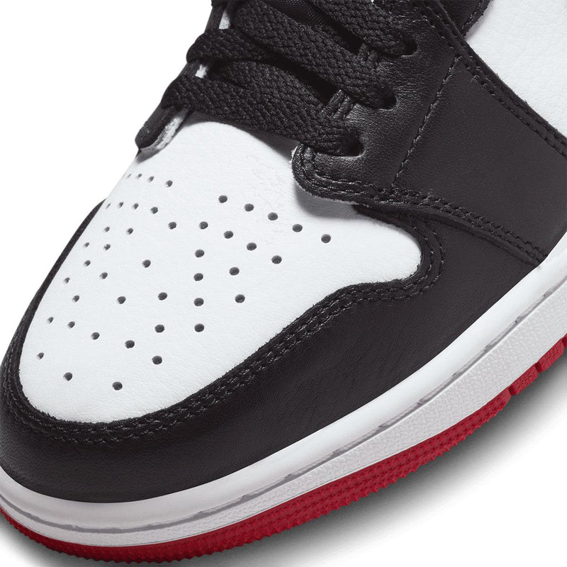 Air Jordan 1 Retro Low OG 'Black Toe'