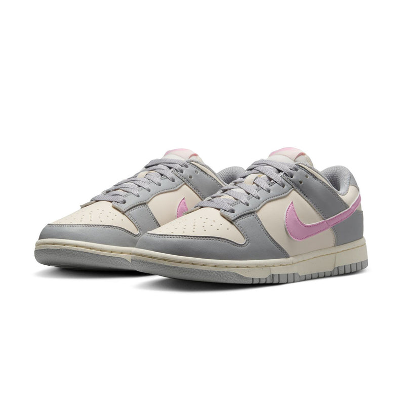 Wmns Dunk Low Next Nature 'Light Smoke Grey'