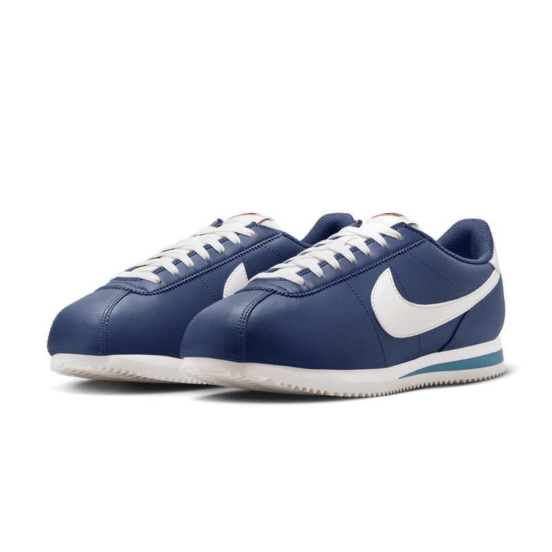 Mens blue 2025 nike cortez