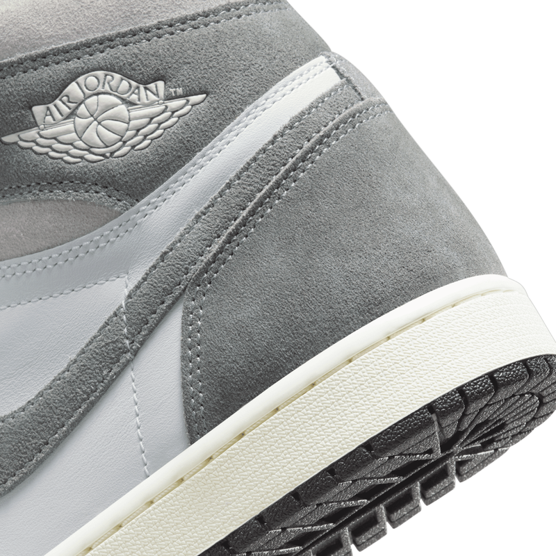 Air Jordan 1 Retro High OG 'Washed Heritage'