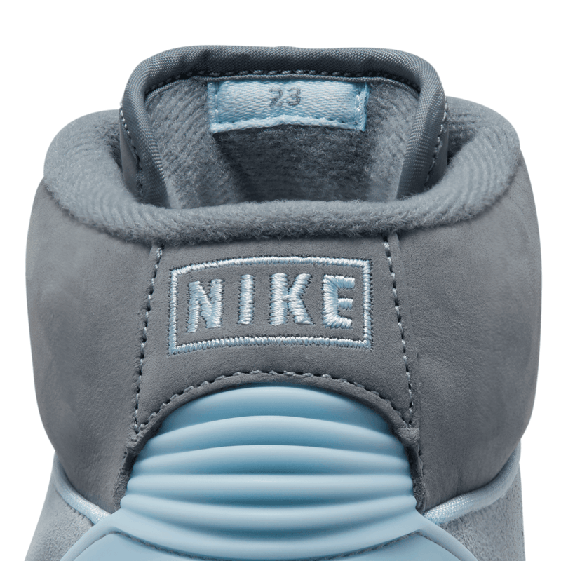 Wmns Air Jordan 2 Retro 'Cool Grey'