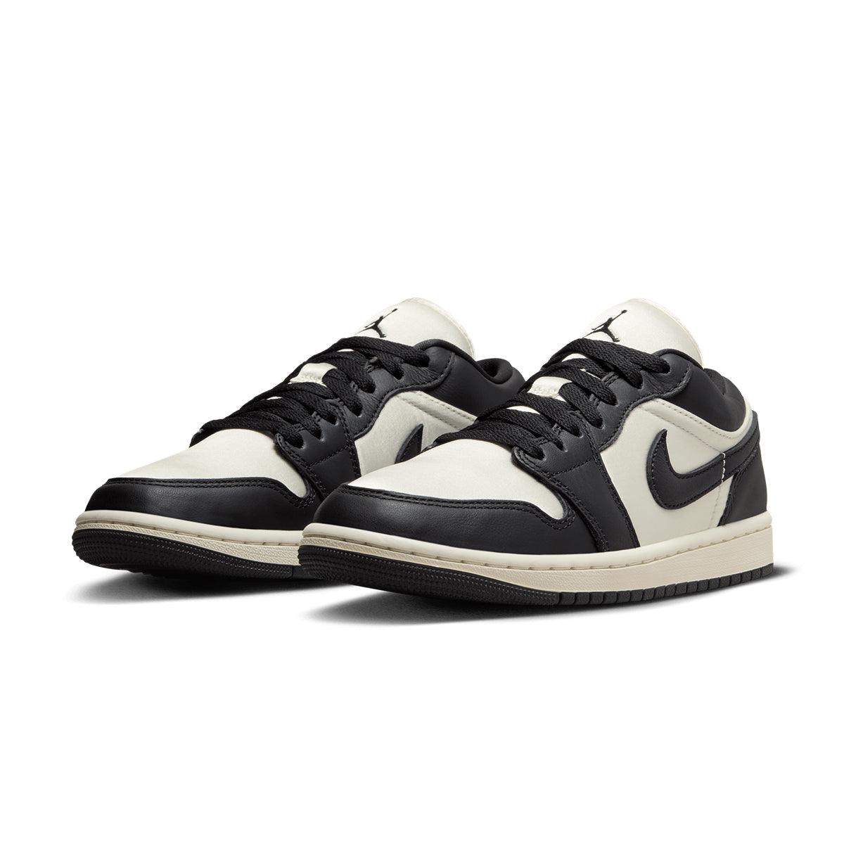 Wmns Air Jordan 1 Low SE 'Vintage Panda'