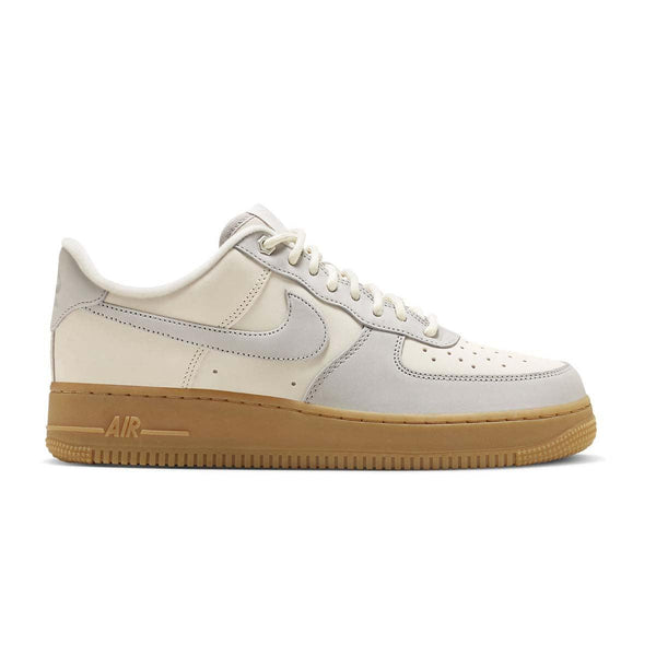 Nike Air Force 1 '07 LV8 Emb Icy Soles - University Red
